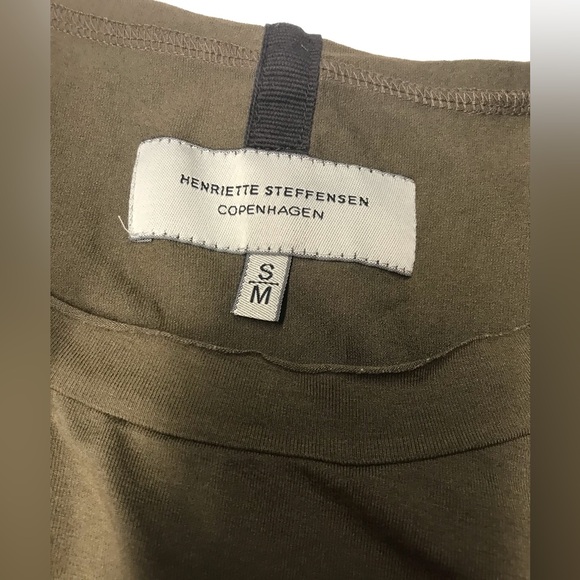 Henrietta Steffensen Copenhagen olive t shirt tree motif sz S/M - Picture 4 of 11